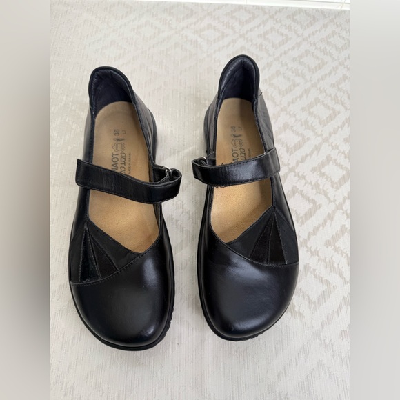 Naot Black Leather Women's Mary Jane Comfort Shoes Size 38/ 7/7.5 US - Picture 2 of 9
